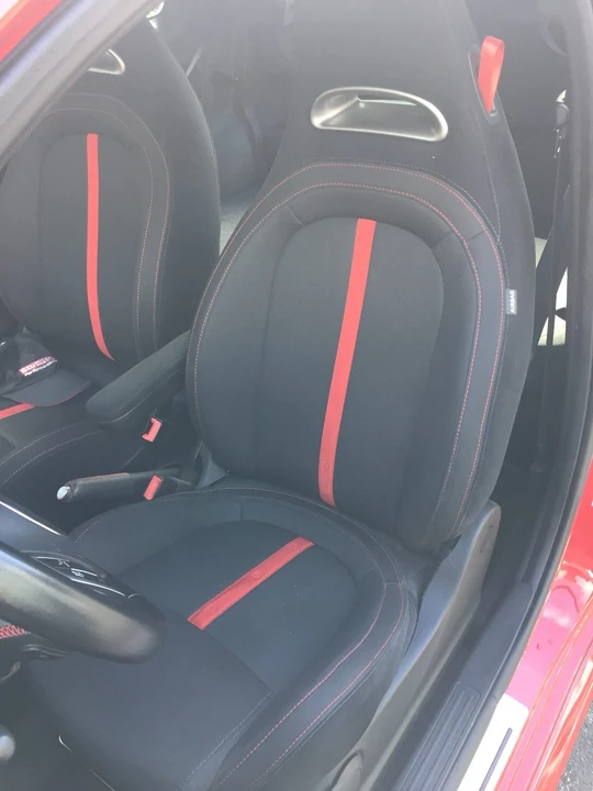 2013 Fiat Abarth 500 - Image 27 of 31