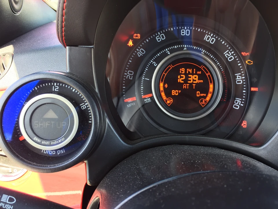 2013 Fiat Abarth 500 - Image 20 of 31