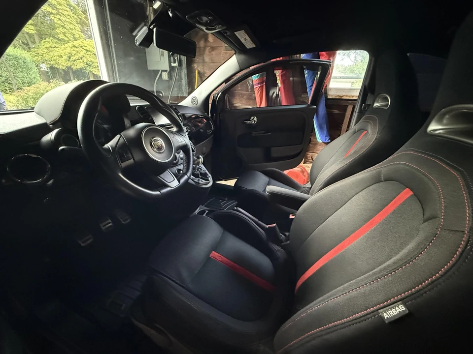 2013 Fiat Abarth 500 - Image 29 of 31
