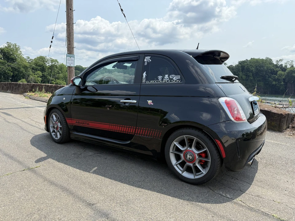 2013 Fiat Abarth 500 - Image 5 of 31