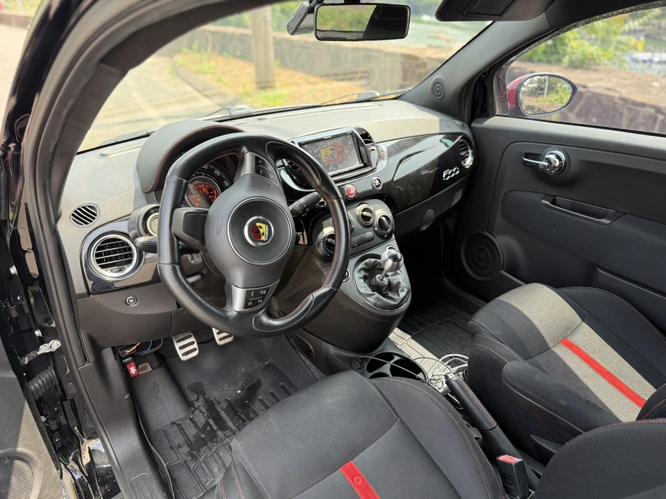 2013 Fiat Abarth 500 - Image 28 of 31