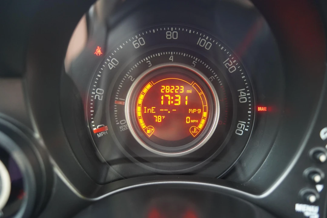 2013 Fiat Abarth 500 - Image 29 of 31