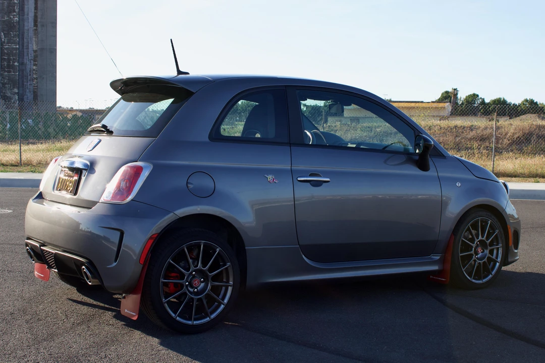 2013 Fiat Abarth 500 - Image 5 of 31