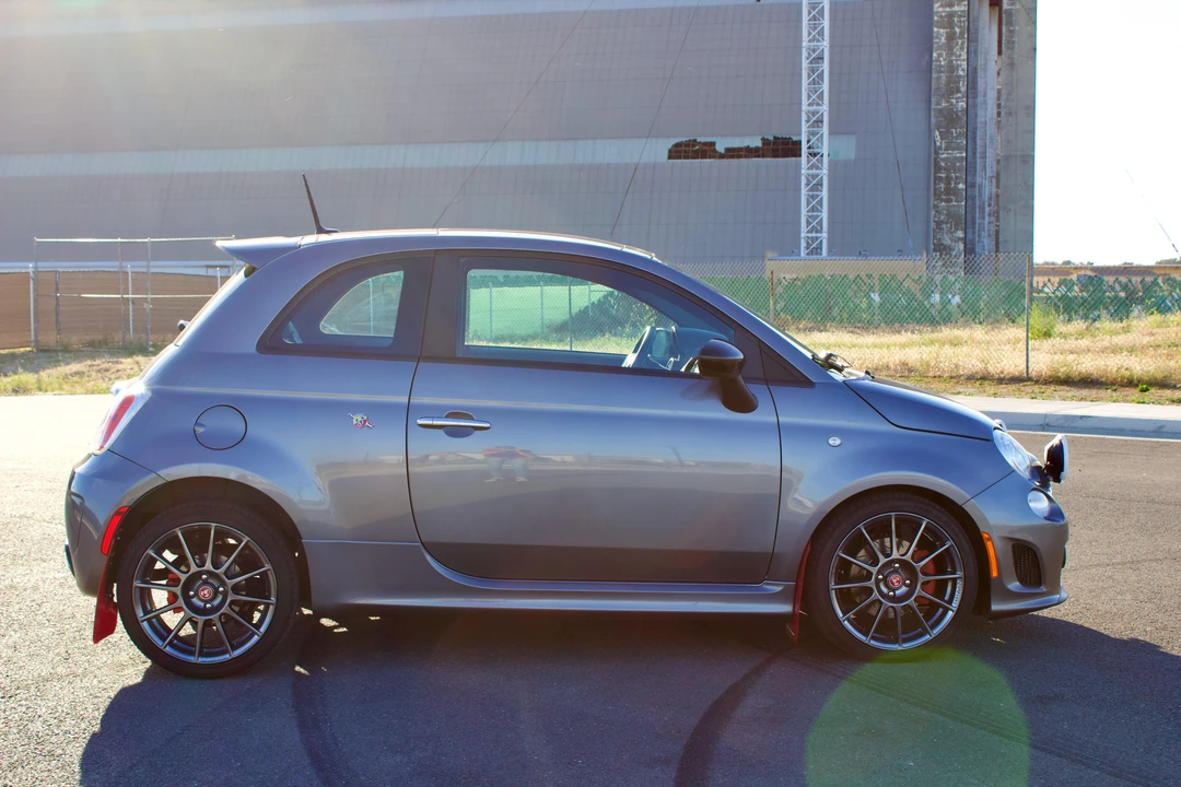 2013 Fiat Abarth 500 - Image 16 of 31