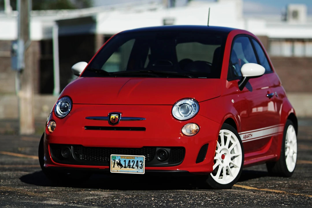 2013 Fiat Abarth 500 - Image 6 of 31