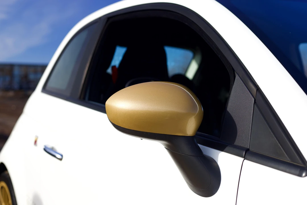 2013 Fiat Abarth 500 - Image 28 of 31