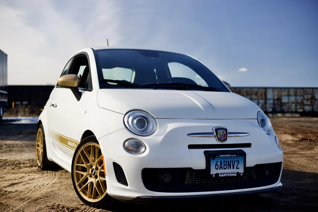 2013 Fiat Abarth 500 - Image 14 of 31