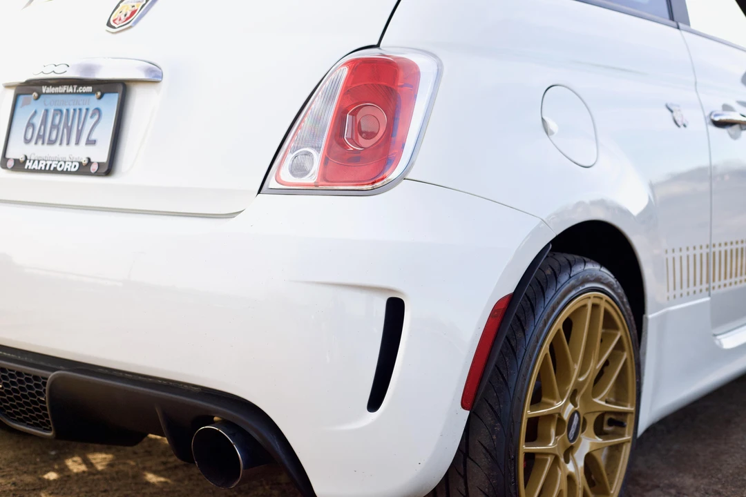 2013 Fiat Abarth 500 - Image 22 of 31