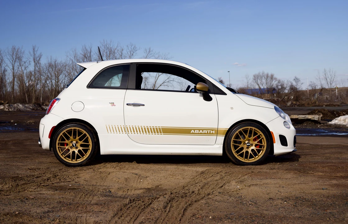2013 Fiat Abarth 500 - Image 3 of 31