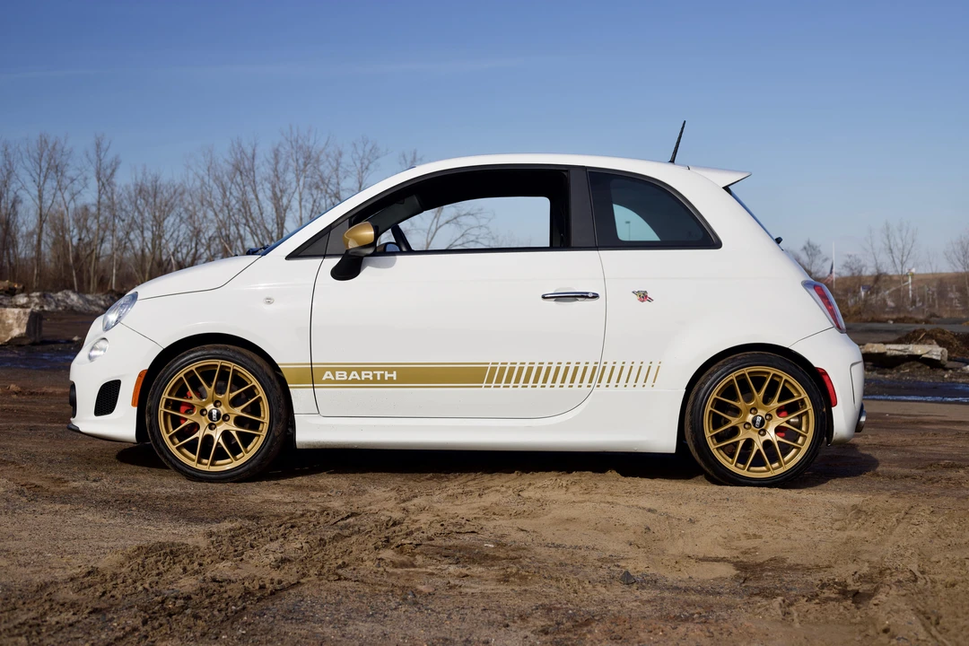 2013 Fiat Abarth 500 - Image 4 of 31