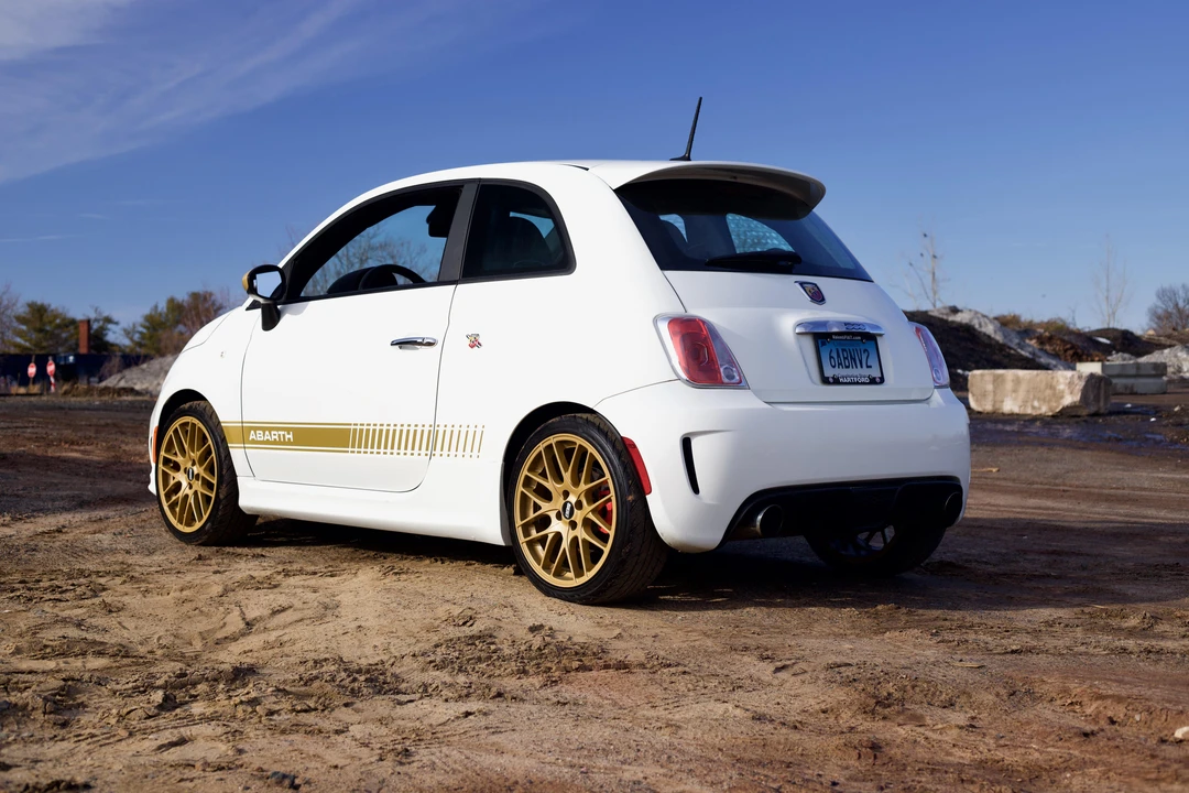 2013 Fiat Abarth 500 - Image 5 of 31
