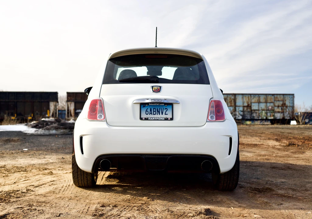 2013 Fiat Abarth 500 - Image 9 of 31
