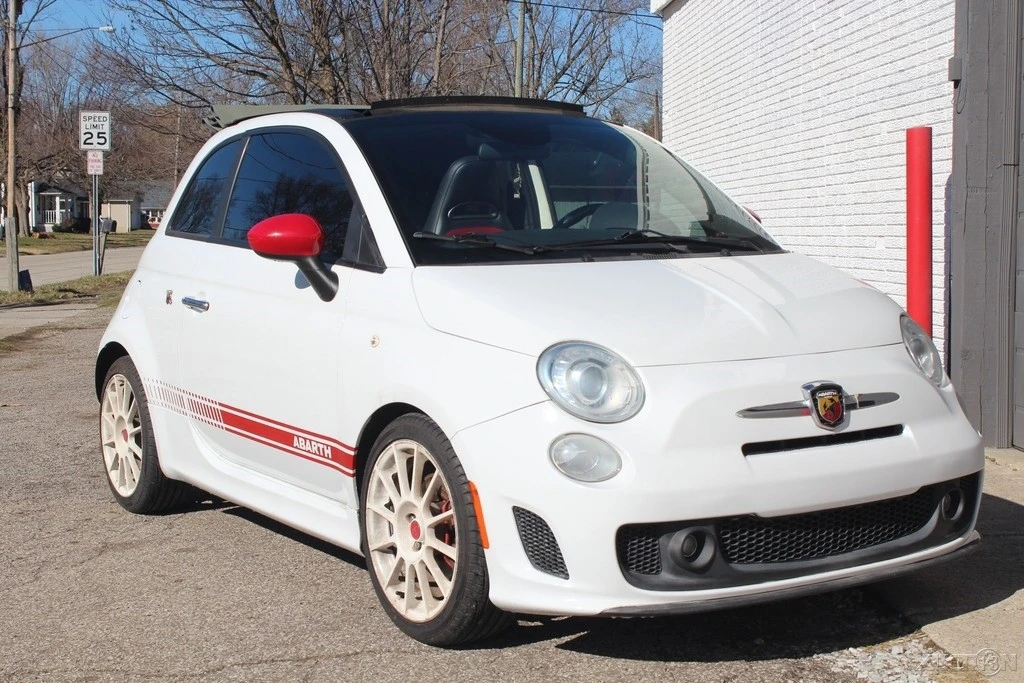 2013 Fiat Abarth 500 - Image 2 of 21