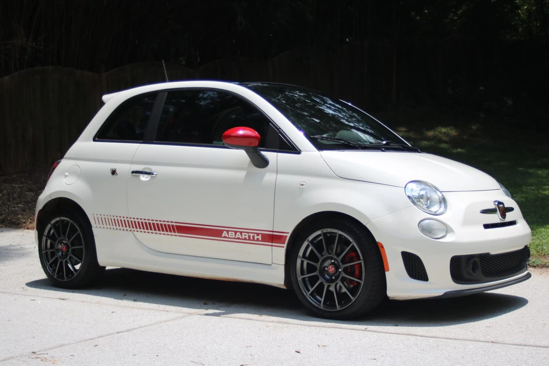 2013 Fiat Abarth 500 - Image 9 of 31