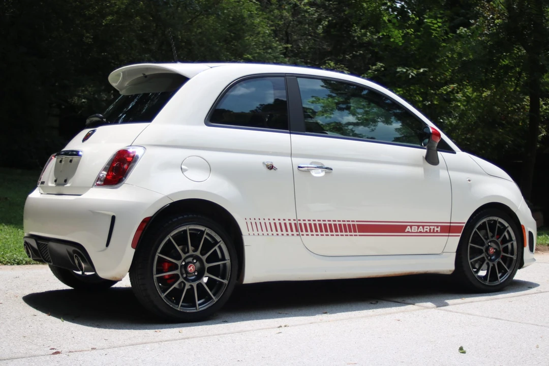 2013 Fiat Abarth 500 - Image 12 of 31