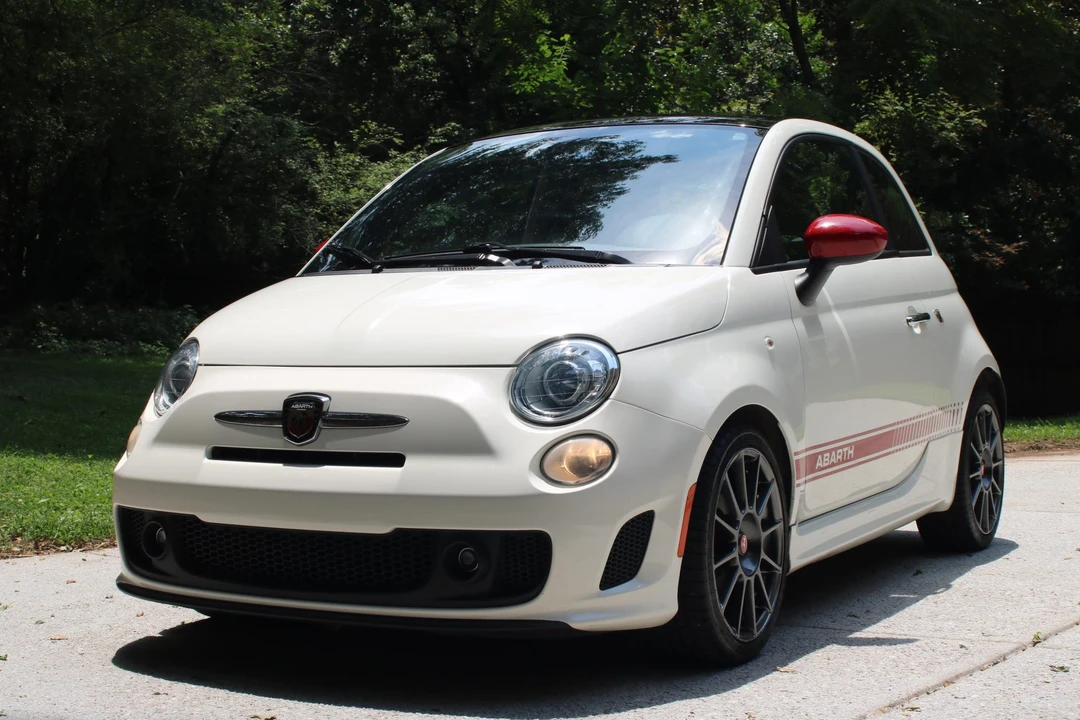 2013 Fiat Abarth 500 - Image 4 of 31