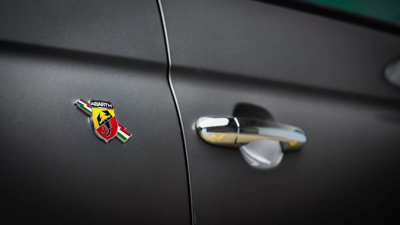 2013 Fiat Abarth 500 - Image 31 of 31