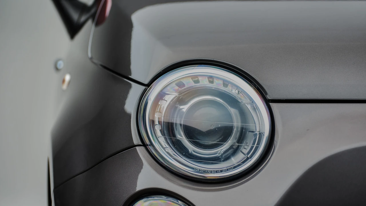 2013 Fiat Abarth 500 - Image 28 of 31