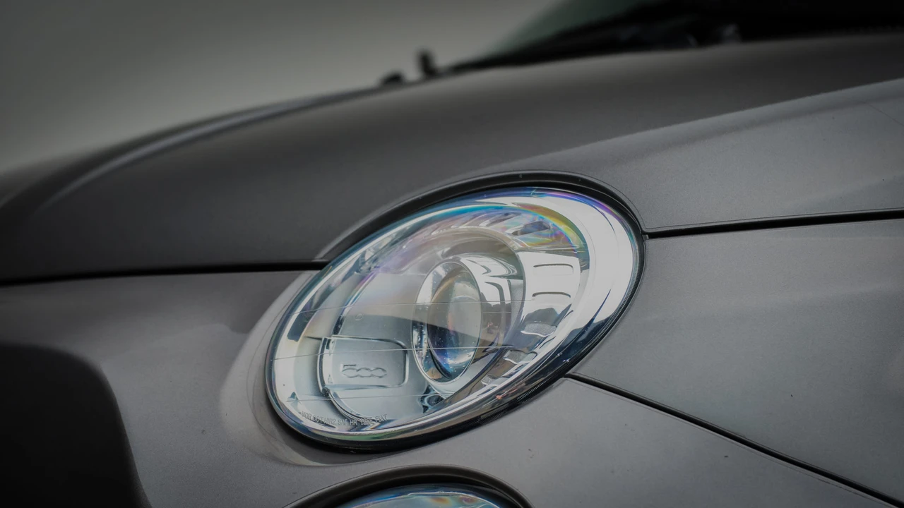 2013 Fiat Abarth 500 - Image 27 of 31