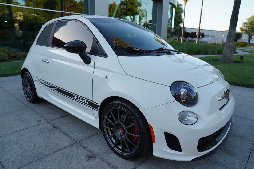 2013 Fiat Abarth 500 - Image 24 of 31
