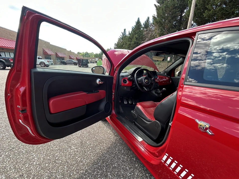 2013 Fiat Abarth 500 - Image 22 of 31