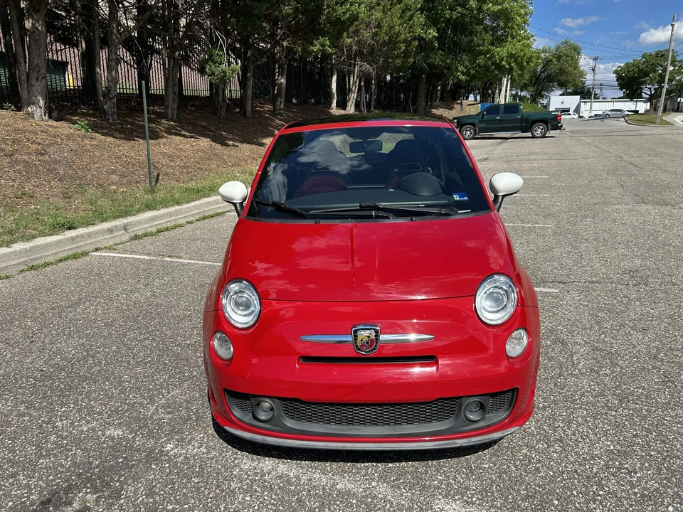 2013 Fiat Abarth 500 - Image 10 of 31