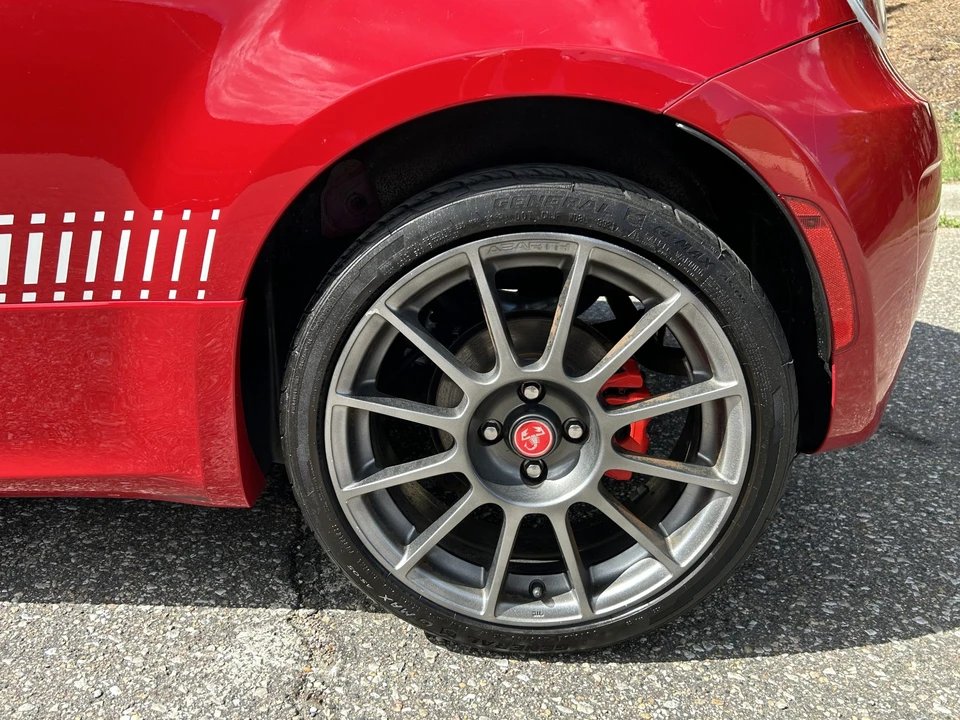 2013 Fiat Abarth 500 - Image 20 of 31