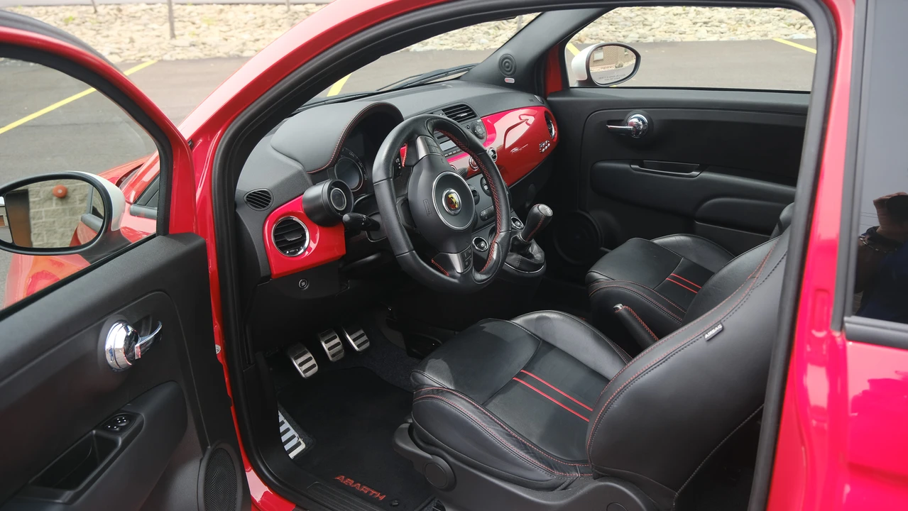 2013 Fiat Abarth 500 - Image 31 of 31