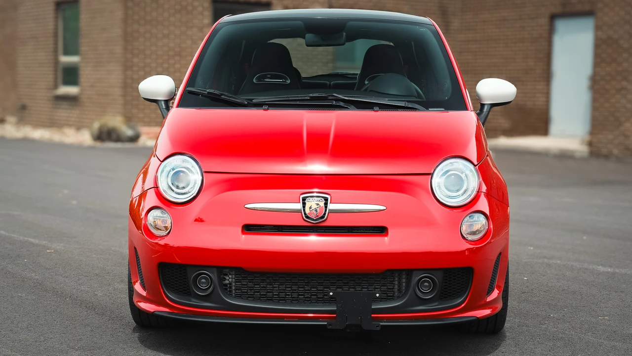2013 Fiat Abarth 500 - Image 9 of 31