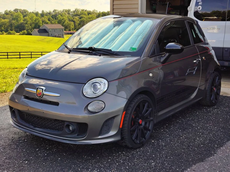 2013 Fiat Abarth 500 - Image 2 of 21