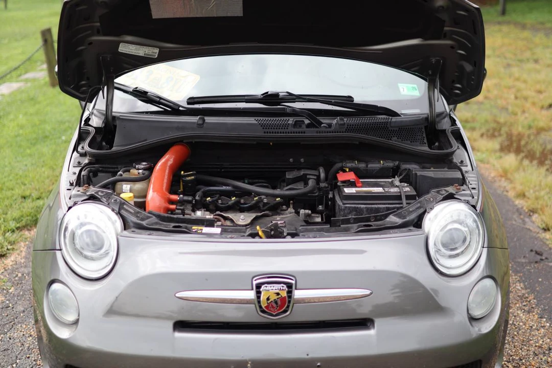 2013 Fiat Abarth 500 - Image 9 of 23
