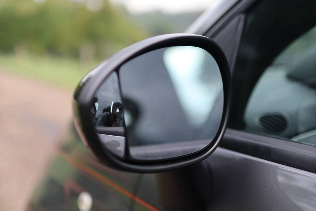 2013 Fiat Abarth 500 - Image 10 of 23