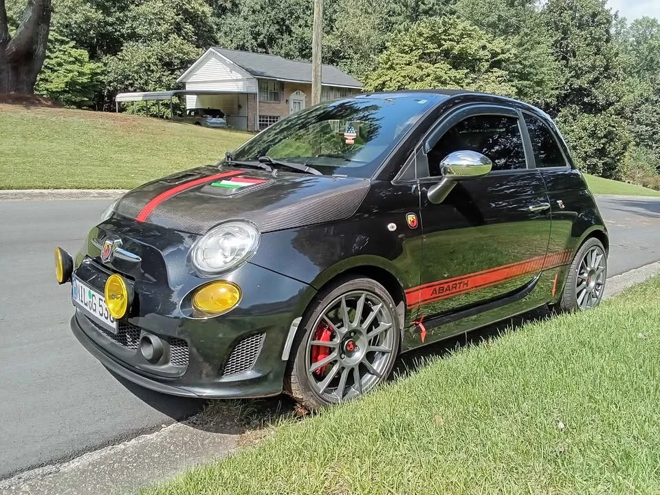 2013 Fiat Abarth 500 - Image 9 of 12