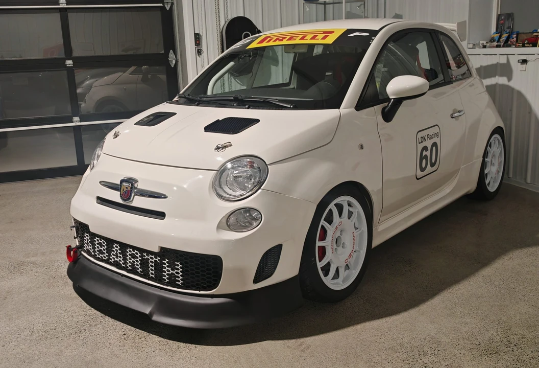 2013 Fiat Abarth 500 - Image 9 of 31