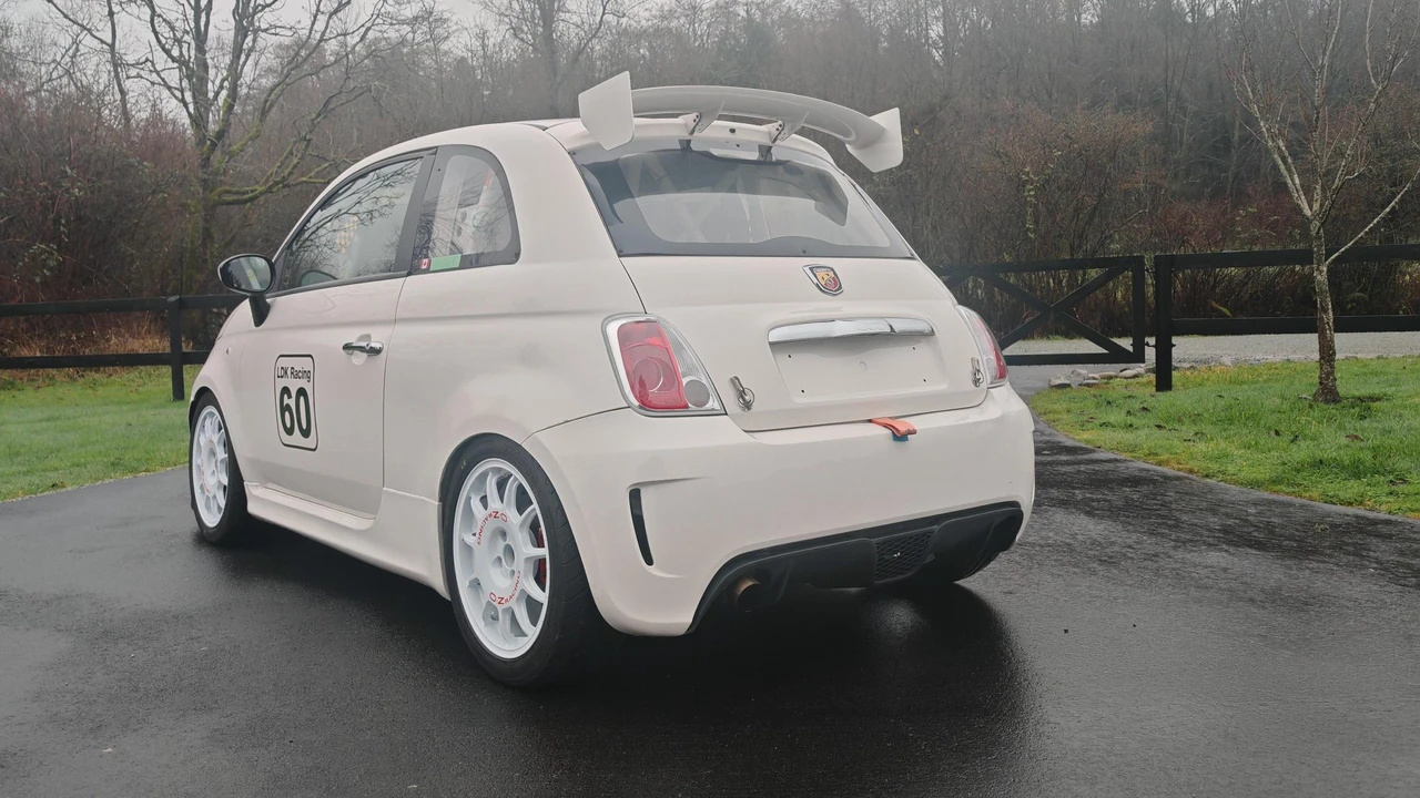 2013 Fiat Abarth 500 - Image 14 of 31