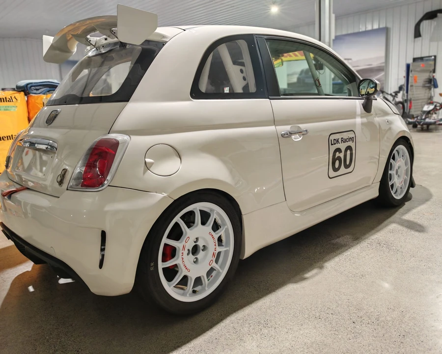 2013 Fiat Abarth 500 - Image 18 of 31