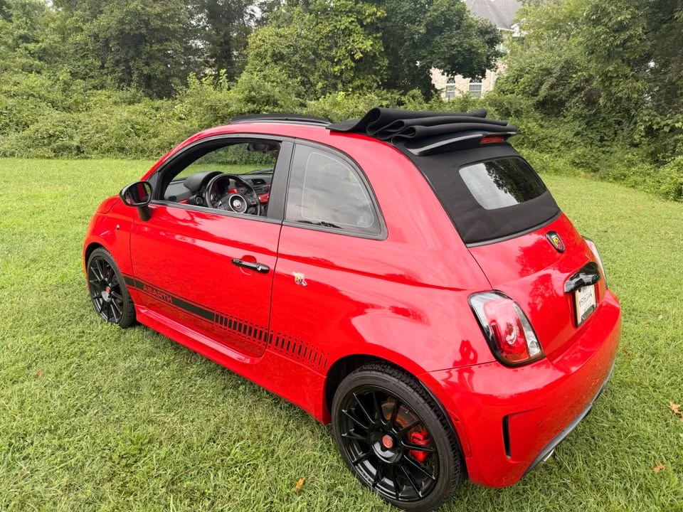 2013 Fiat Abarth 500 - Image 2 of 19