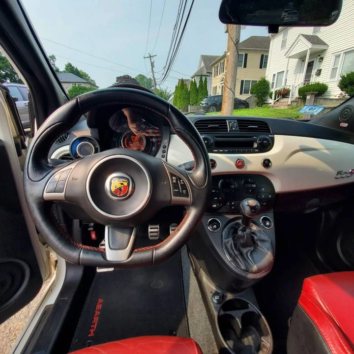 2013 Fiat Abarth 500 - Image 3 of 22