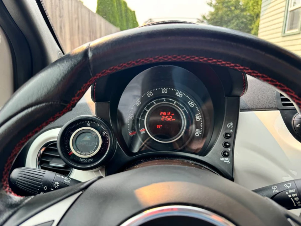 2013 Fiat Abarth 500 - Image 5 of 5