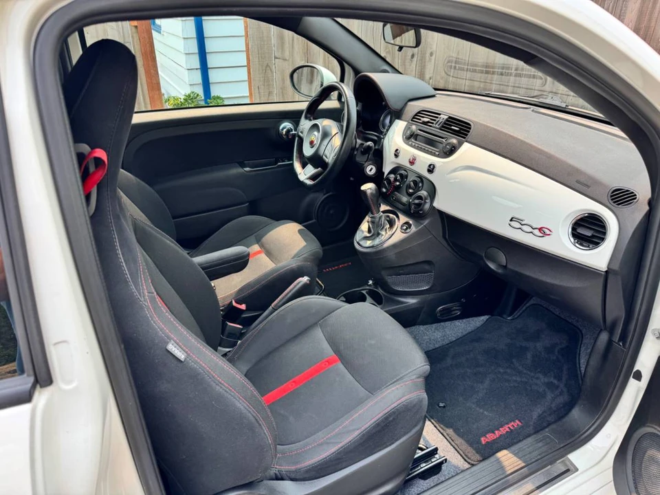 2013 Fiat Abarth 500 - Image 3 of 5