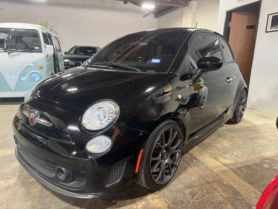 2013 Fiat Abarth 500 - Image 2 of 18