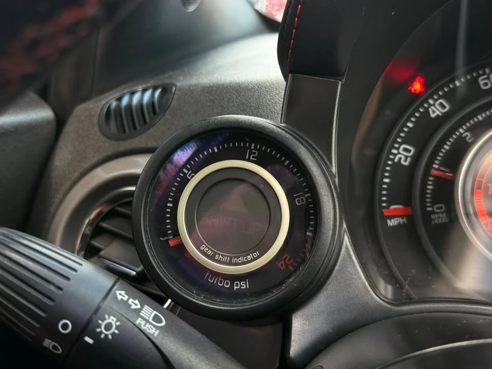 2013 Fiat Abarth 500 - Image 17 of 20