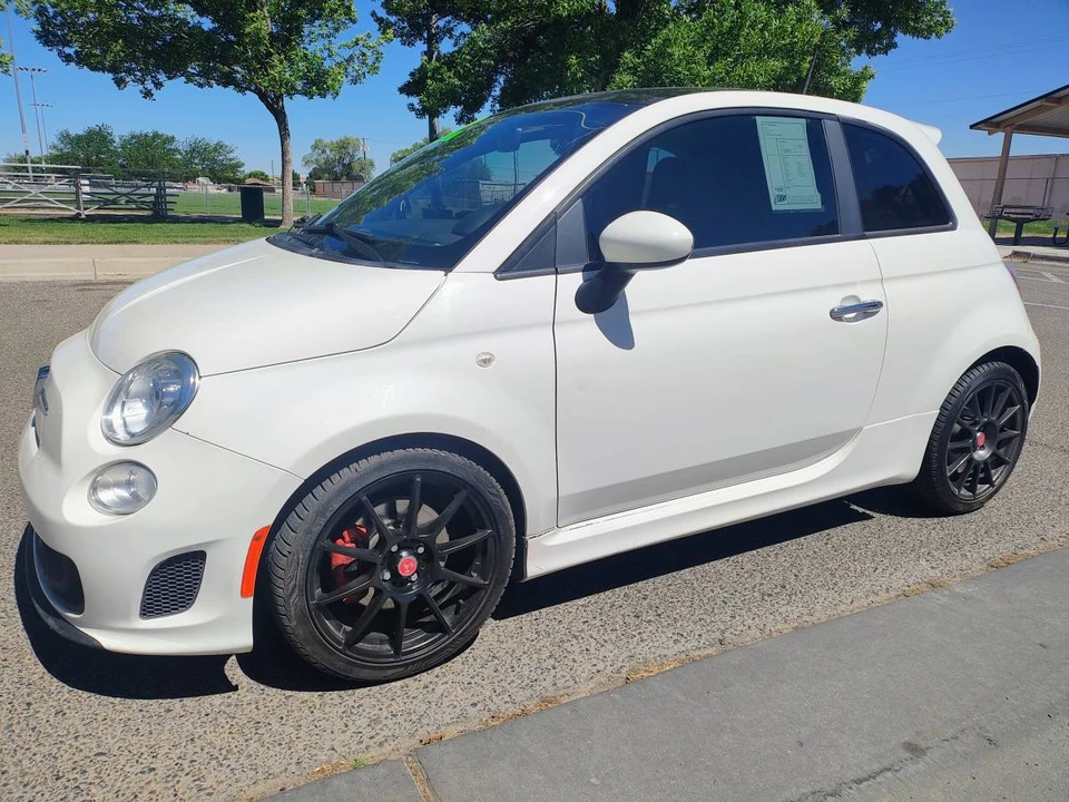 2013 Fiat Abarth 500 - Image 2 of 14