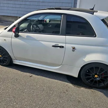 2013 Fiat 500 Abarth Hatchback 2D
