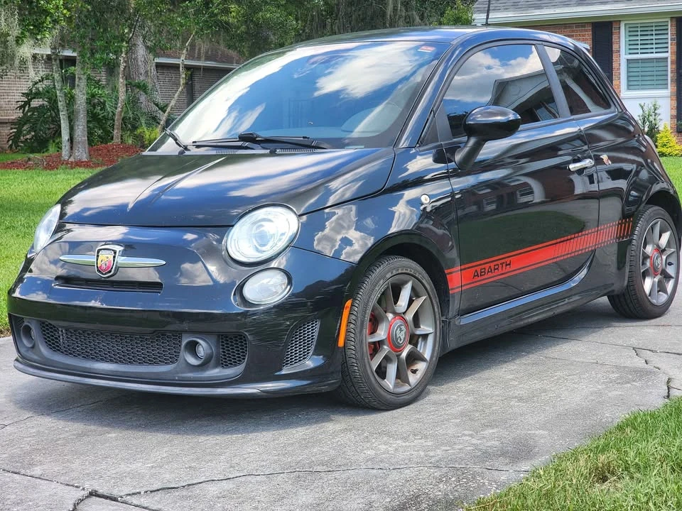 2013 Fiat Abarth 500 - Image 2 of 19