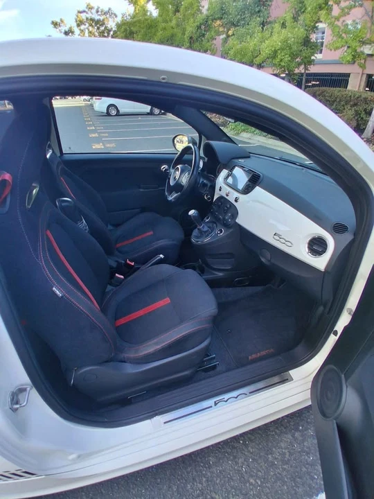 2013 Fiat Abarth 500 - Image 9 of 18