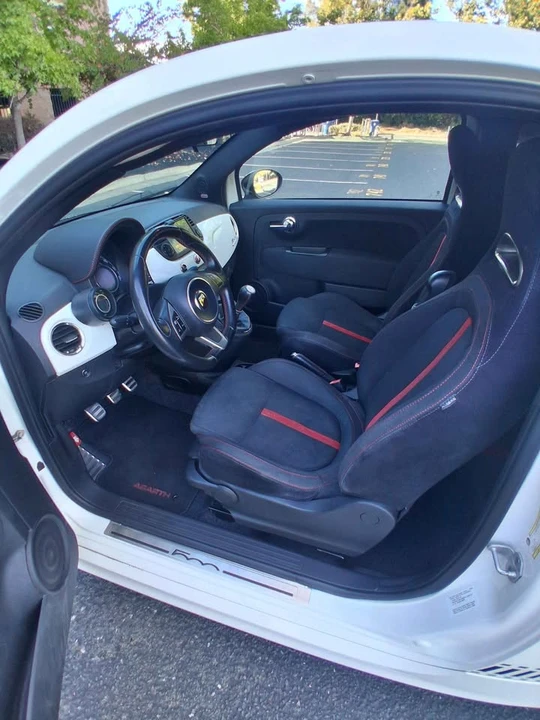 2013 Fiat Abarth 500 - Image 8 of 18