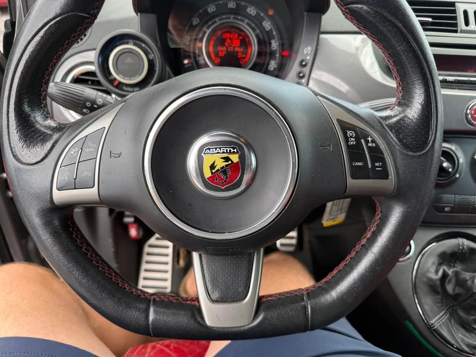 2013 Fiat Abarth 500 - Image 8 of 11