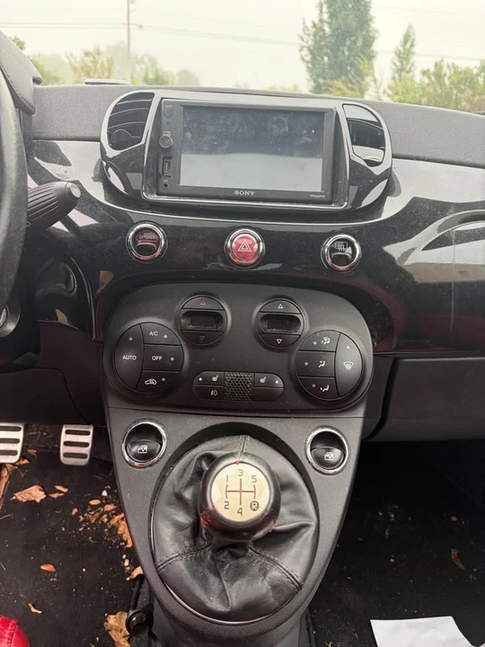 2013 Fiat Abarth 500 - Image 7 of 7
