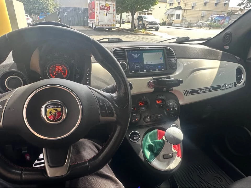 2013 Fiat Abarth 500 - Image 4 of 8